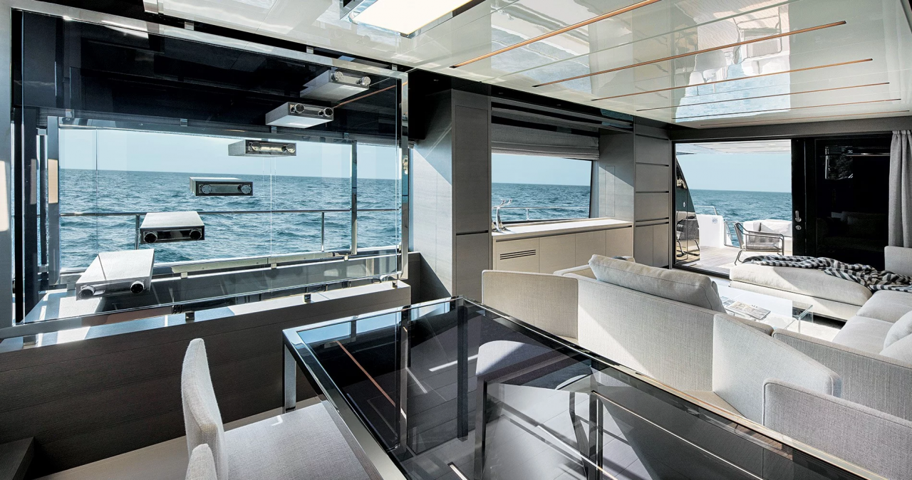 Яхта Sanlorenzo SL78 интерьер столовой
