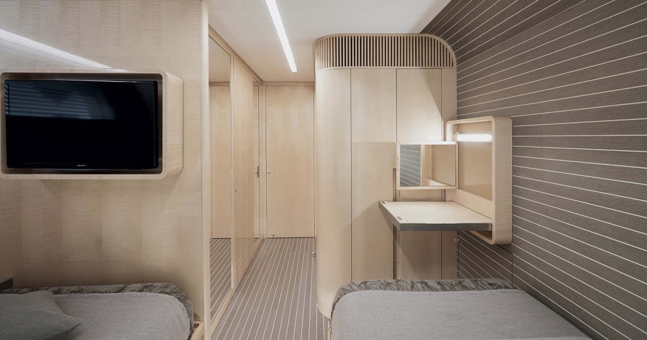 Купить моторную яхту Sanlorenzo в России и СНГ