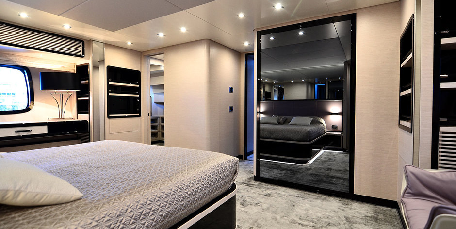 Azimut Magellano 76 CADET | Интерьер 21