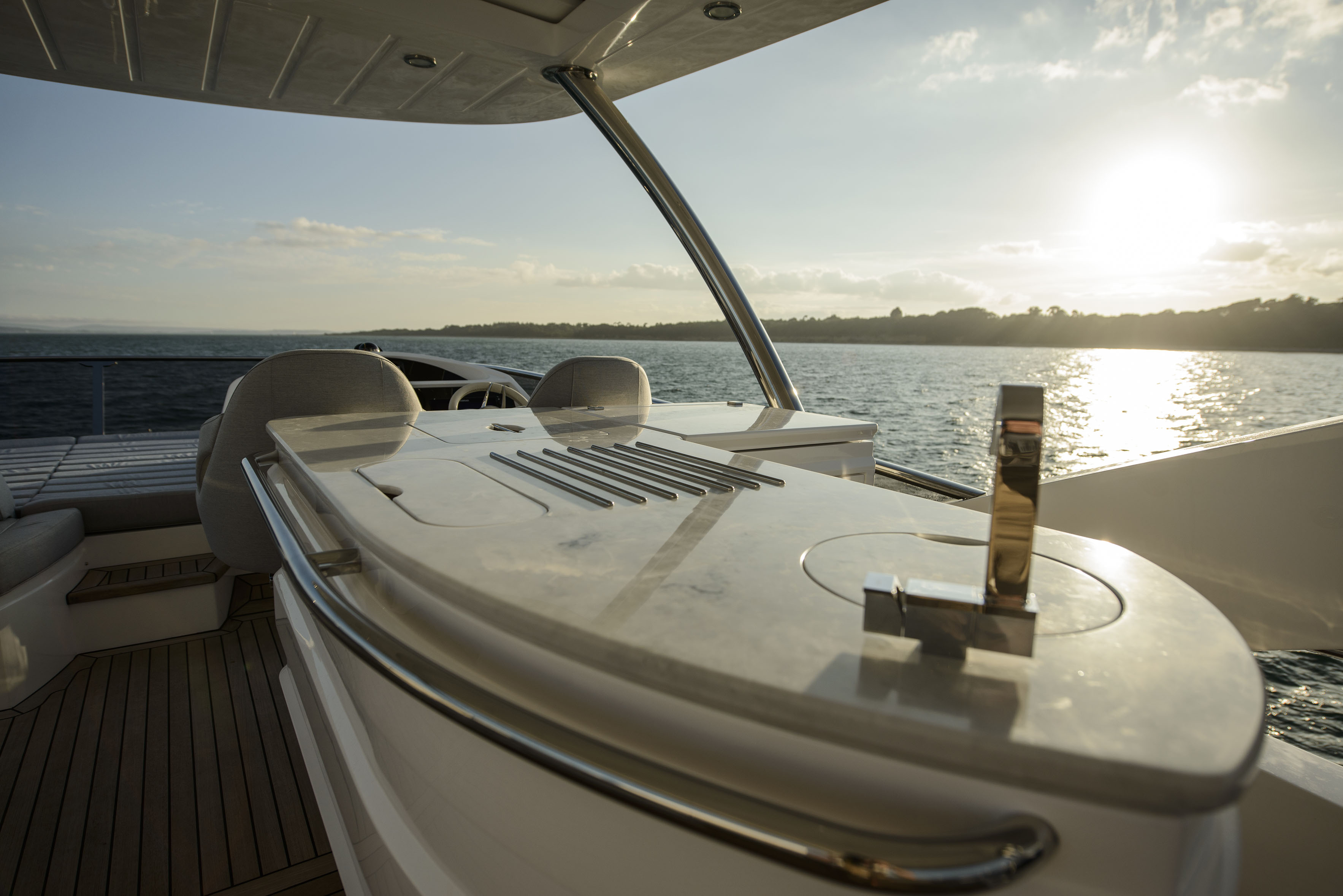 Sunseeker 75 Yacht AMISHA | Интерьер 2