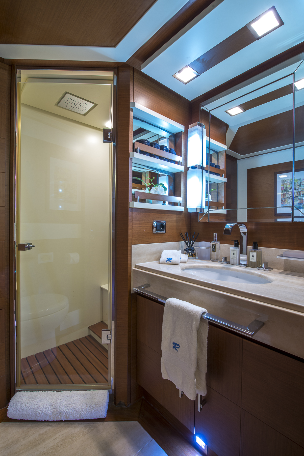 Azimut 105 La Rubia | Интерьер 33