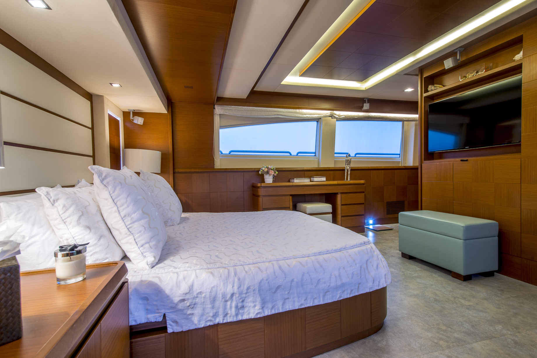 Azimut 105 La Rubia | Интерьер 18