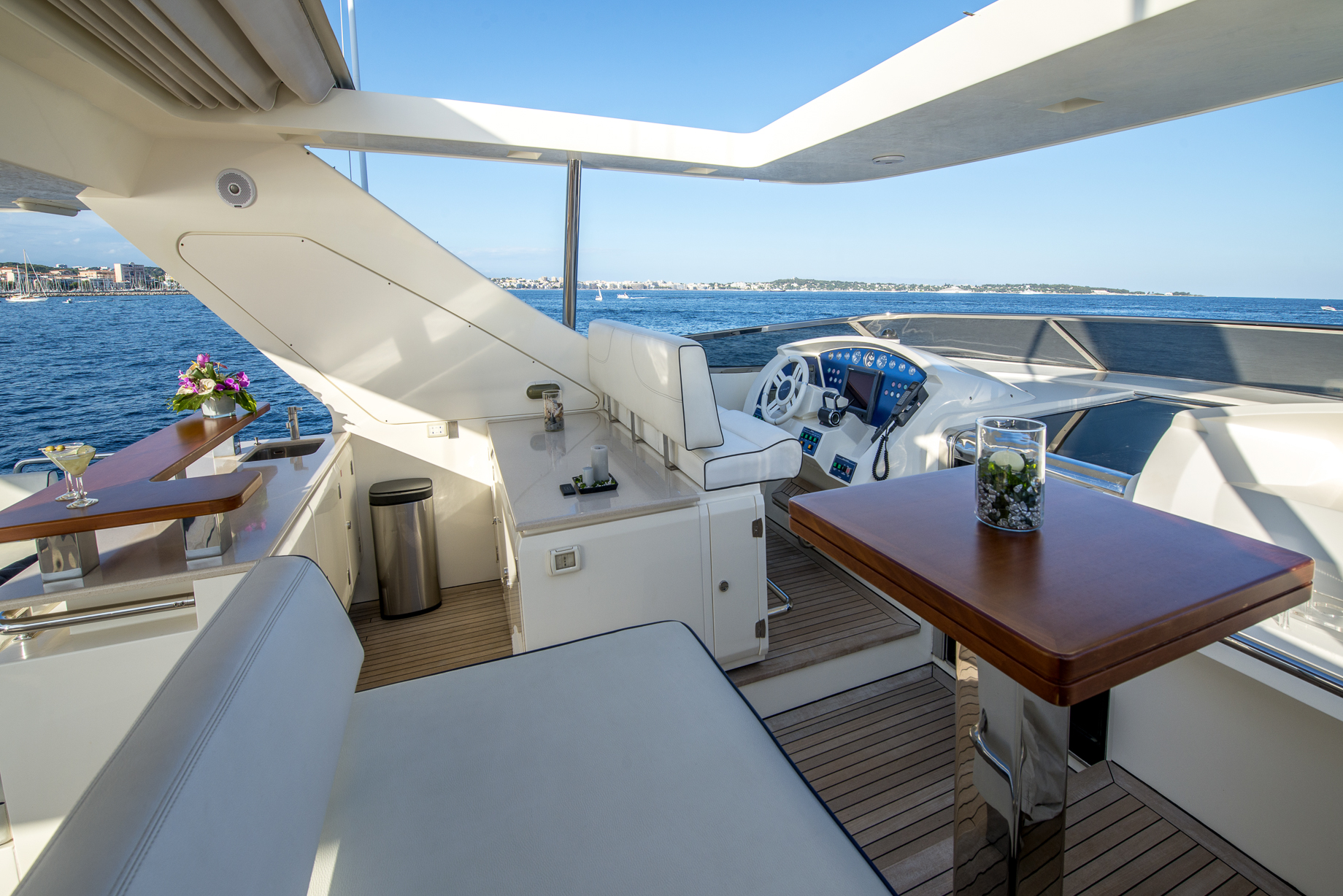 Azimut 105 La Rubia | Интерьер 26