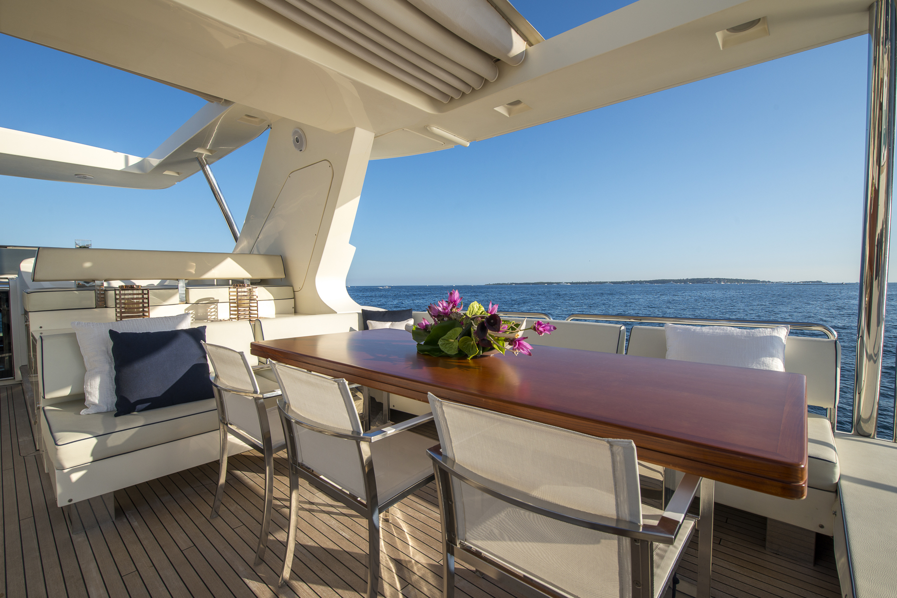 Azimut 105 La Rubia | Интерьер 19