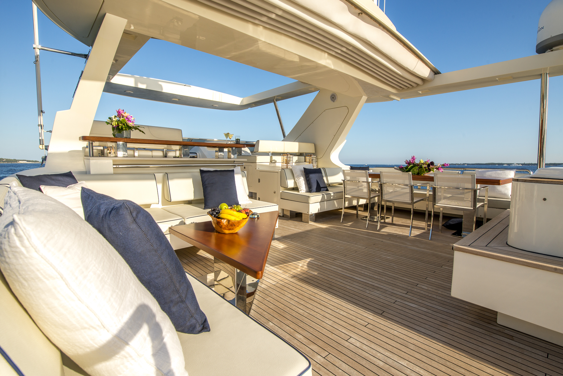 Azimut 105 La Rubia | Интерьер 24