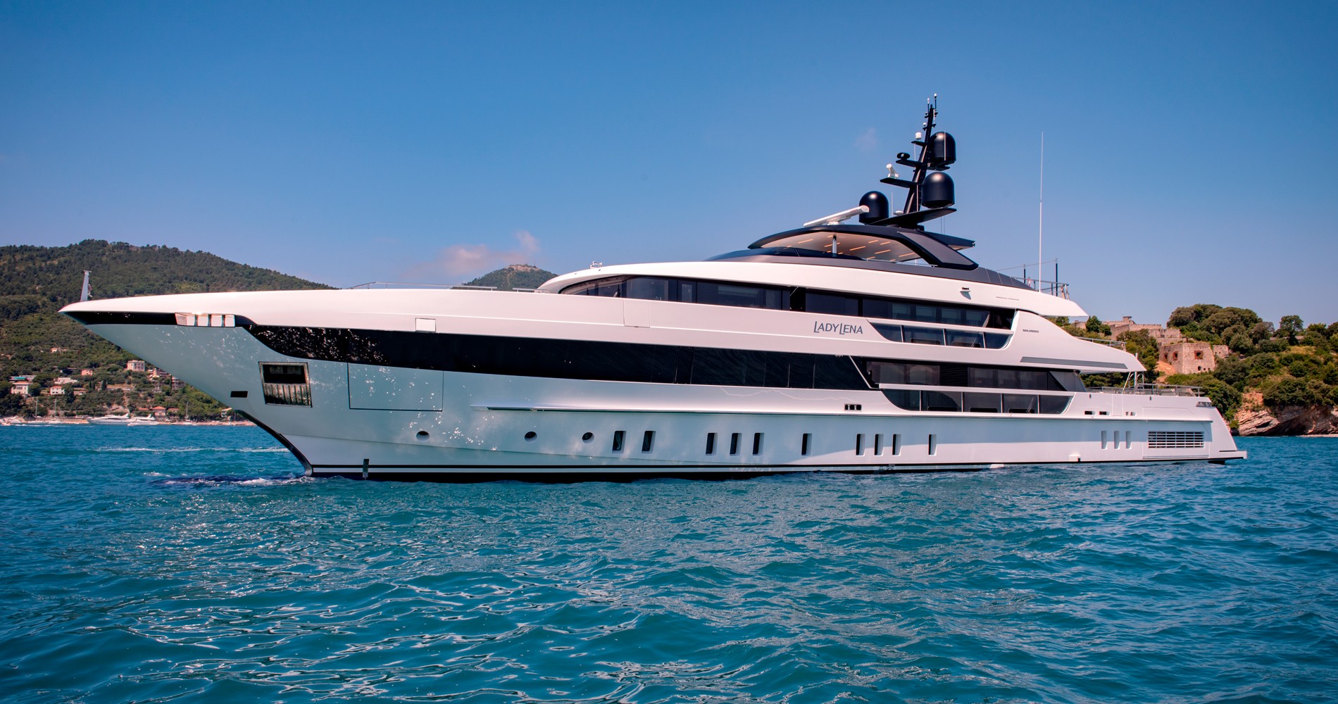 Sanlorenzo 52Steel Lady Lena | Экстерьер 2