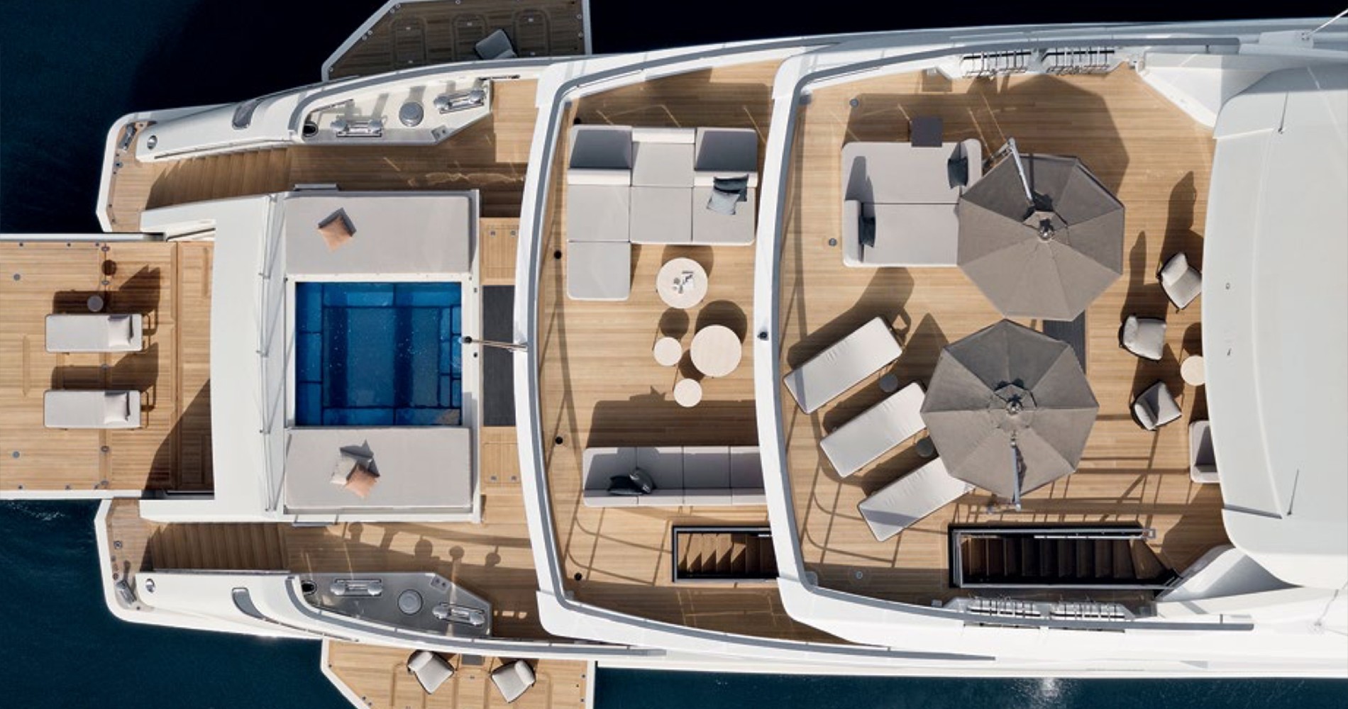 роскошная суперъяхта купить в россии и СНГ