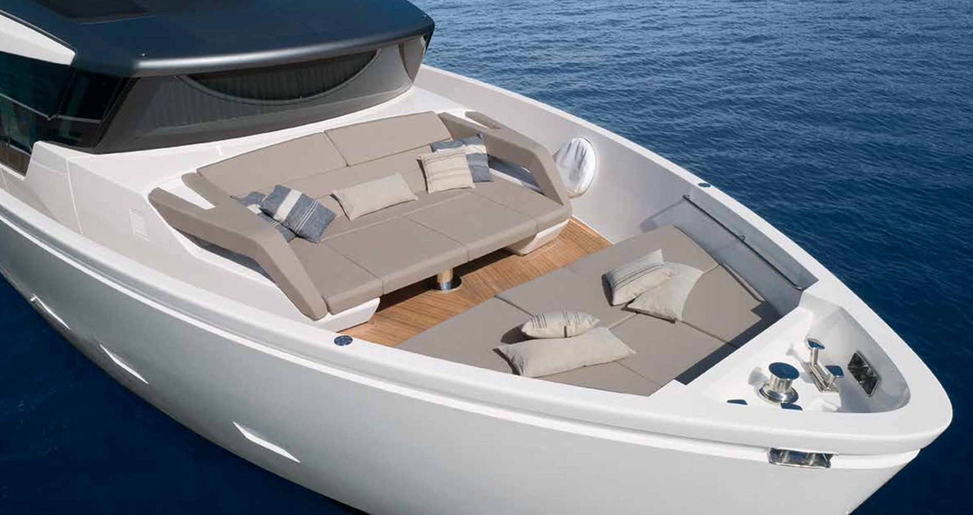 Купить яхту Sanlorenzo SX76 в России и СНГ