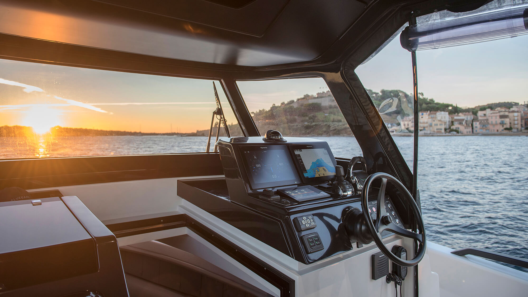 Bluegame BG42 | Экстерьер 3