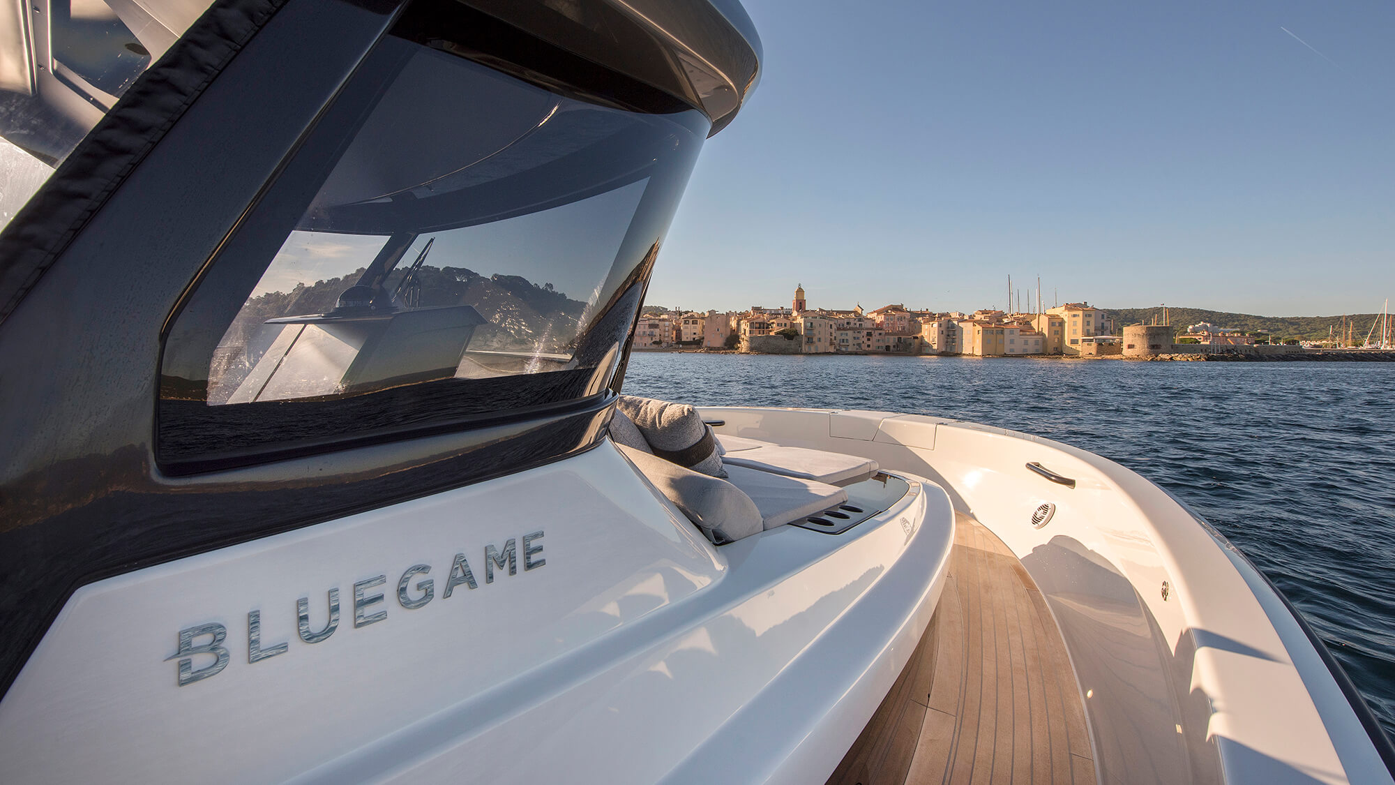 Bluegame BG42 | Экстерьер 8