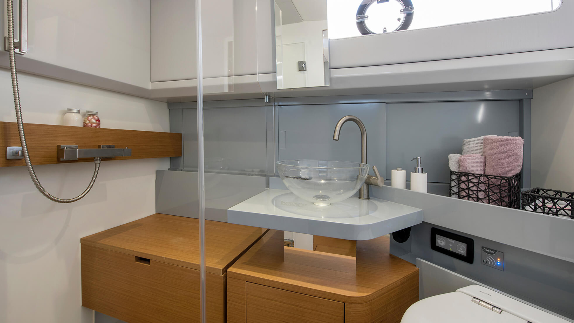 Bluegame BG42 | Интерьер 4