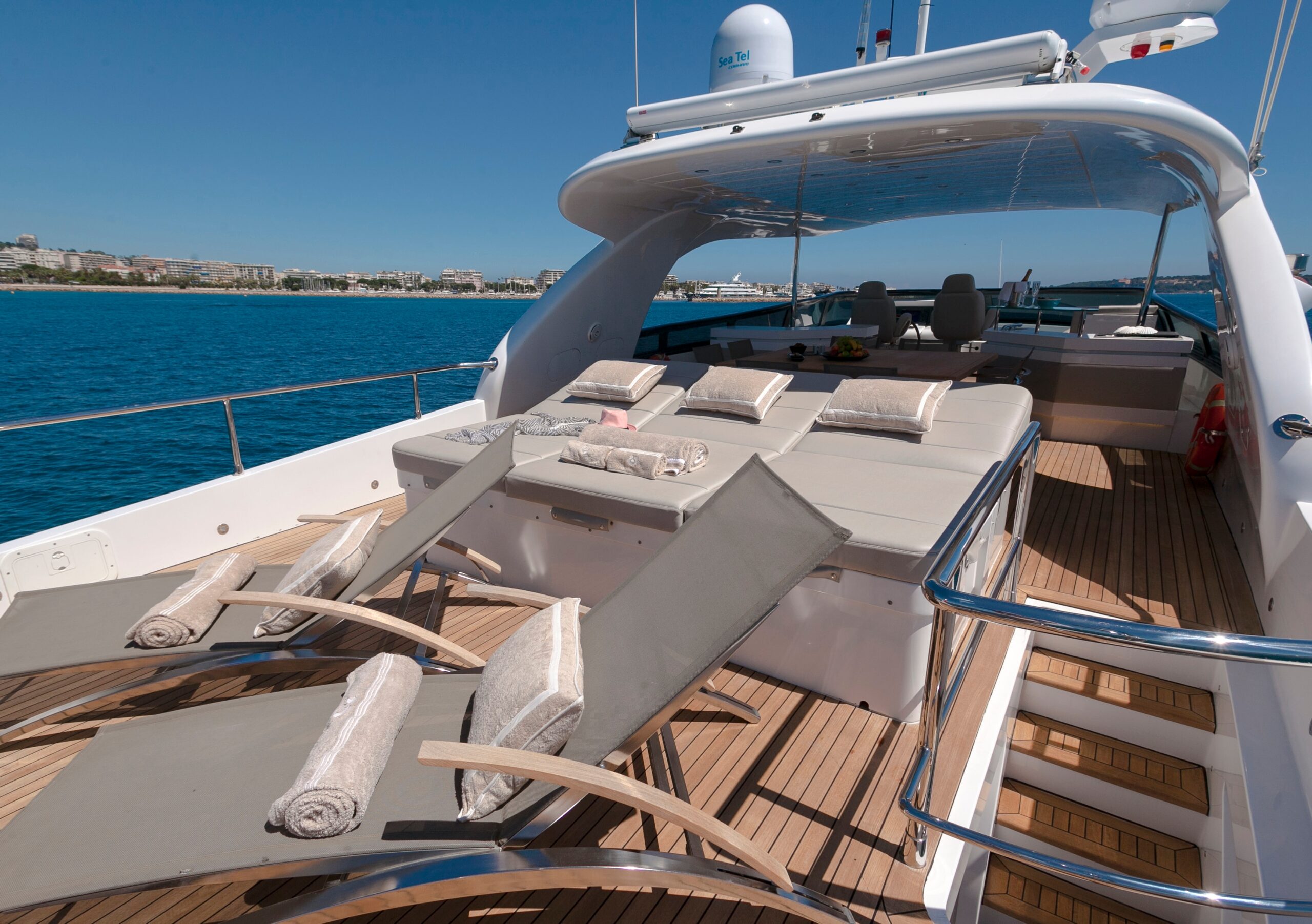 Olga I Maiora | Экстерьер 4