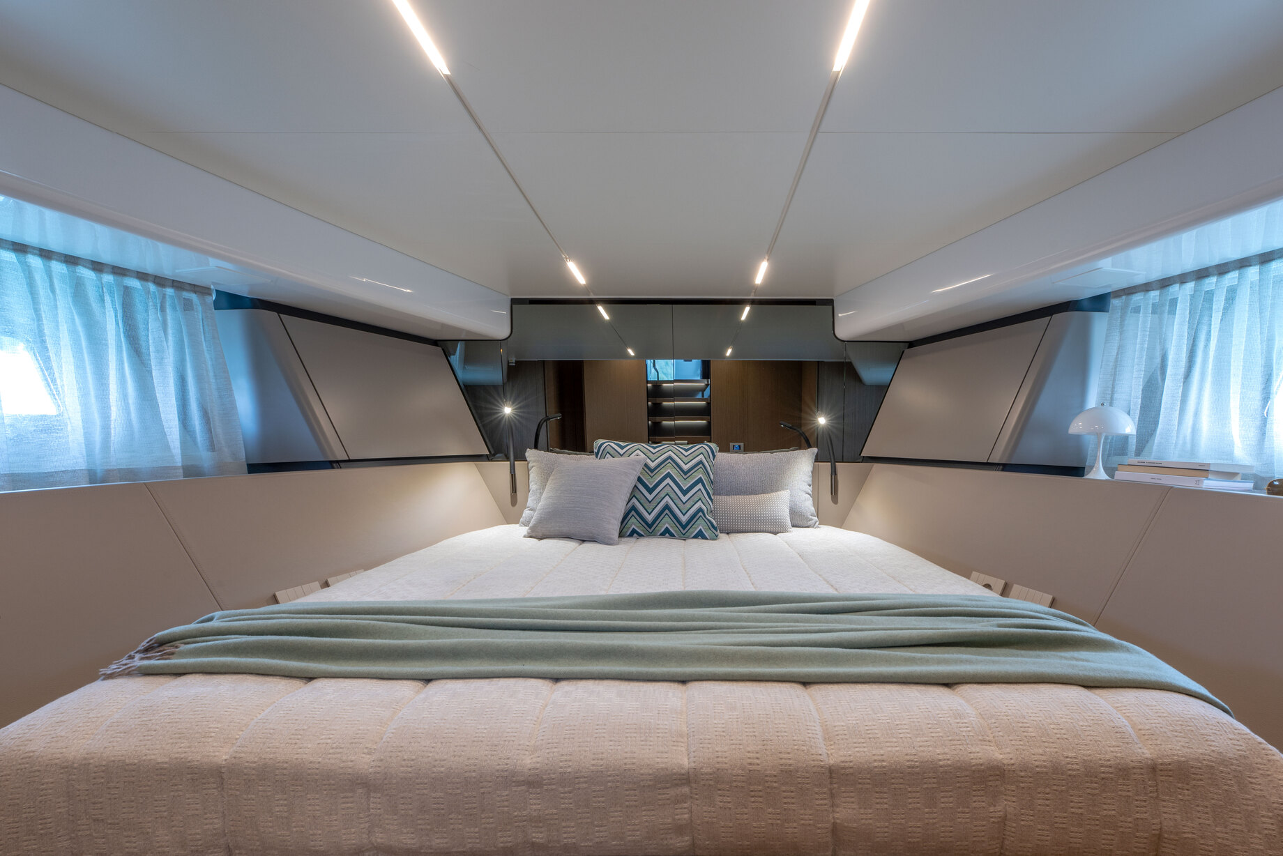 Bluegame BG54 | Интерьер 6