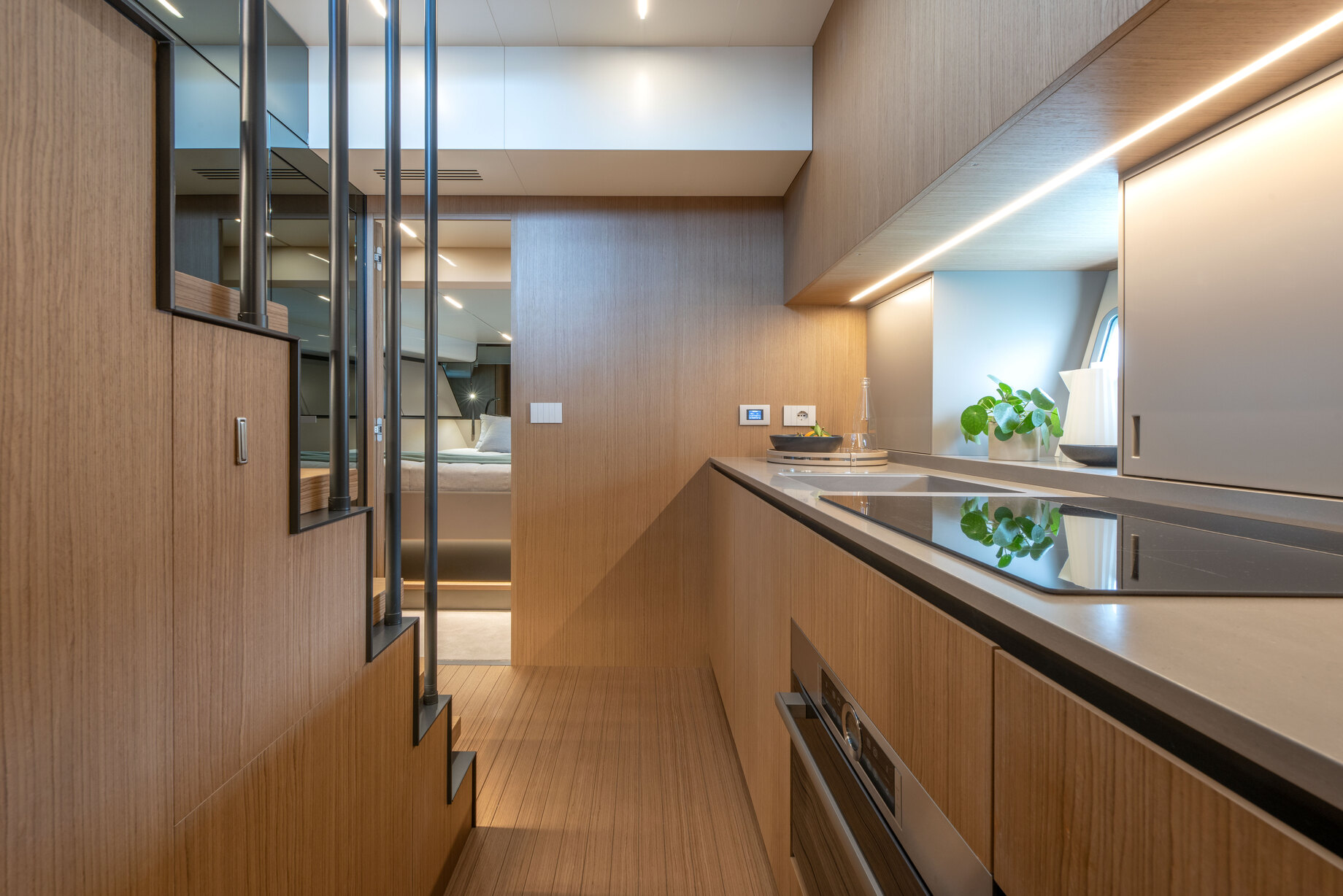 Bluegame BG54 | Интерьер 1