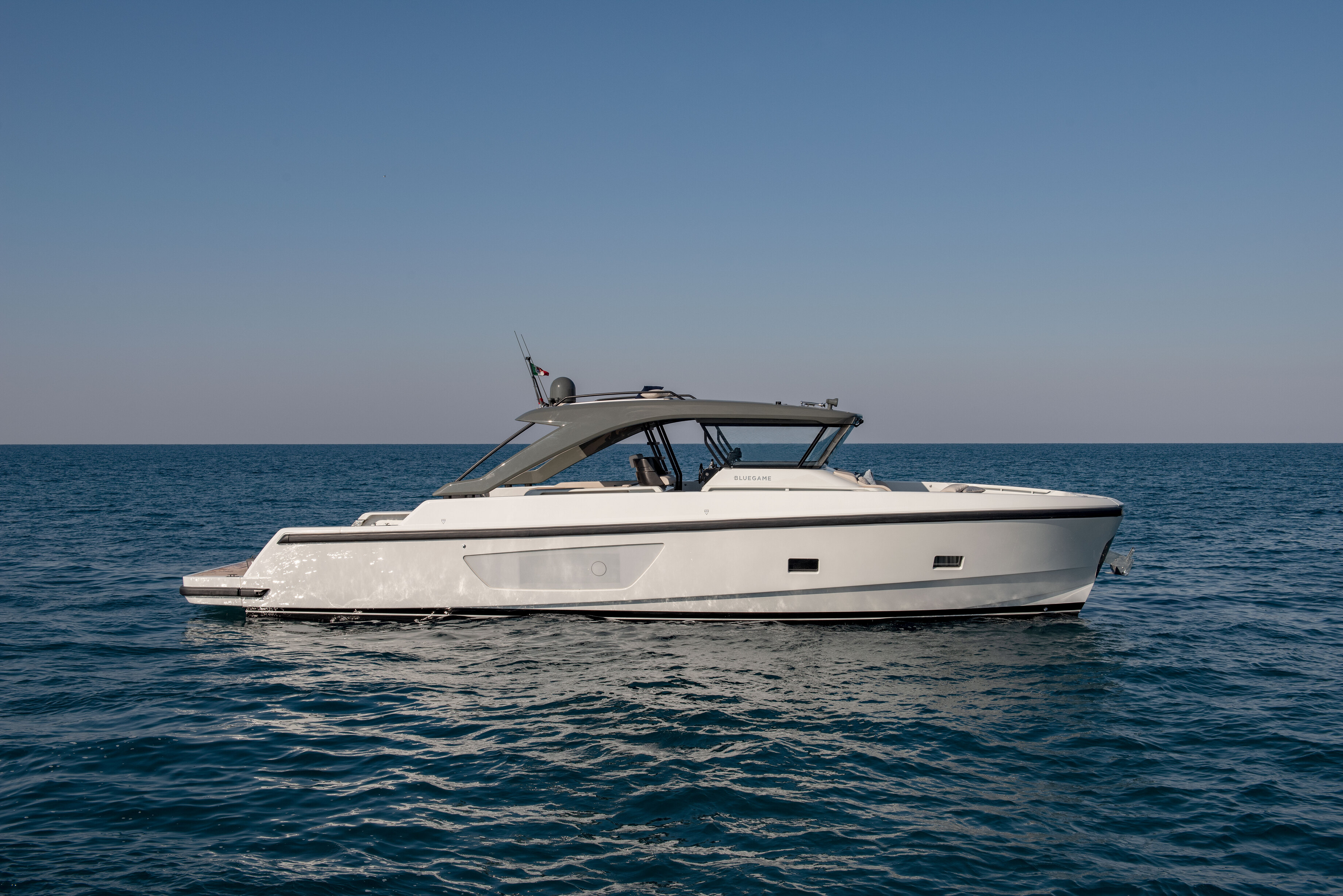 Bluegame BG54 | Экстерьер 2