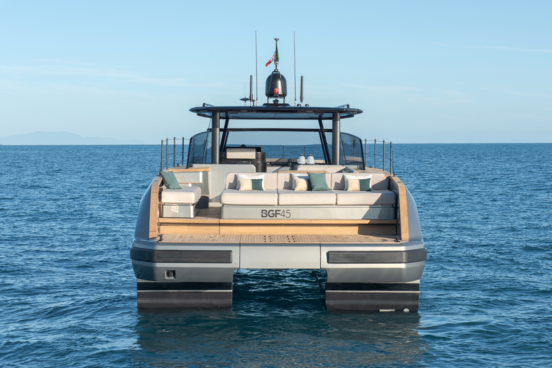 Bluegame BGF45 | Экстерьер 3