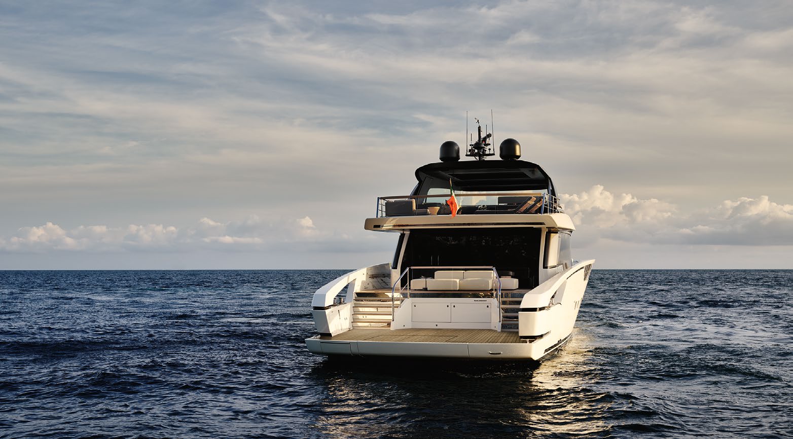 Sanlorenzo SX88 | Экстерьер 3